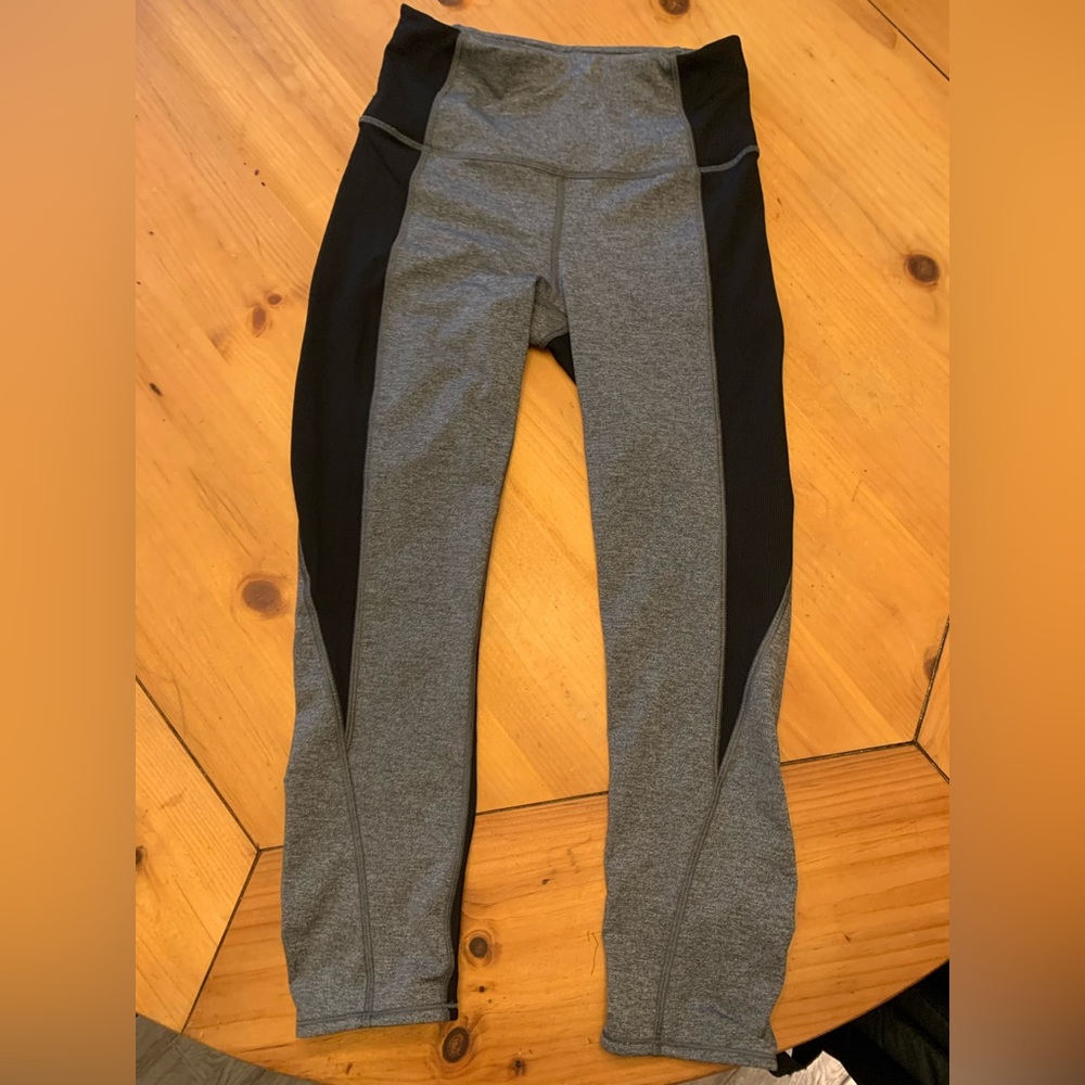EUC Lululemon Grey Get Going Leggings size 6
